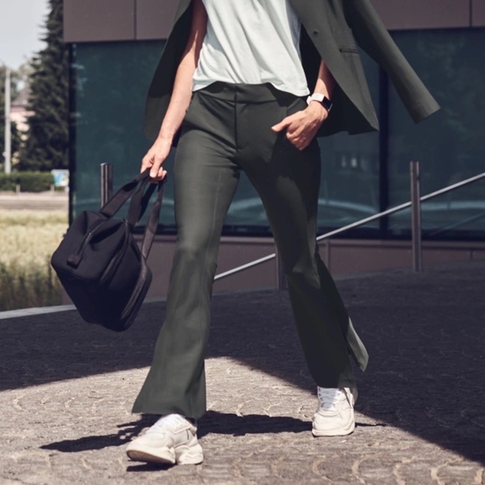 Athleta Stellar Flare Trouser Pants
